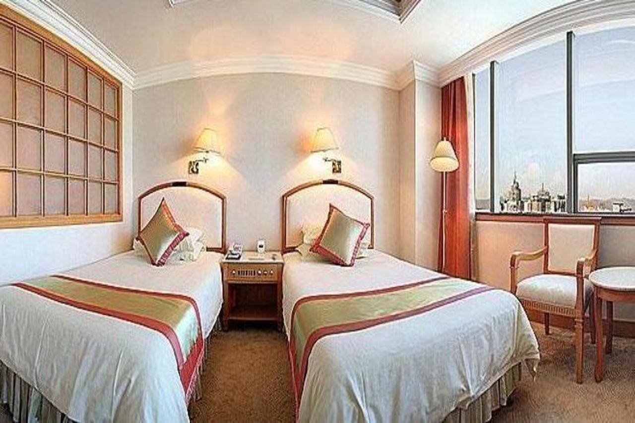 Green Land Hotel Kunming Exterior foto