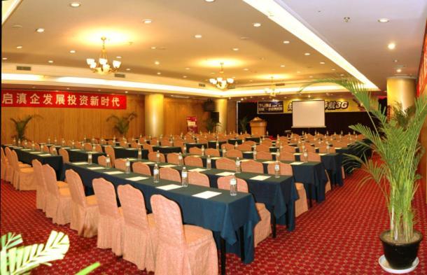 Green Land Hotel Kunming Exterior foto