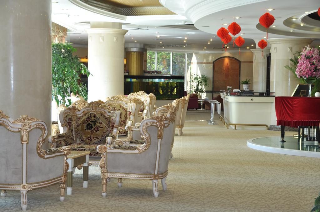 Green Land Hotel Kunming Exterior foto